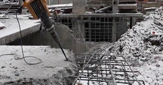 Демонтаж монолитного перекрытия в Серпухове - Профессиональная разборка от 840 руб.