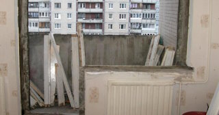 Демонтаж подоконного блока в Серпухове – услуги по доступным ценам от 1574 рублей